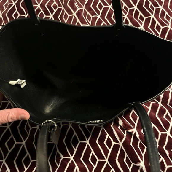 Coach Tote - Picture 3 of 5